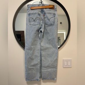 Levi’s Ribcage Jeans